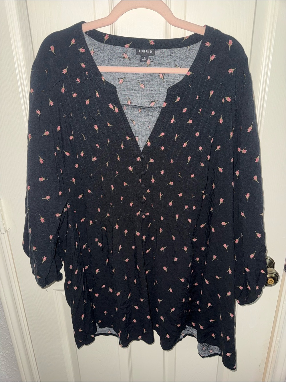 Torrid Black Floral Pintuck Peasant Top